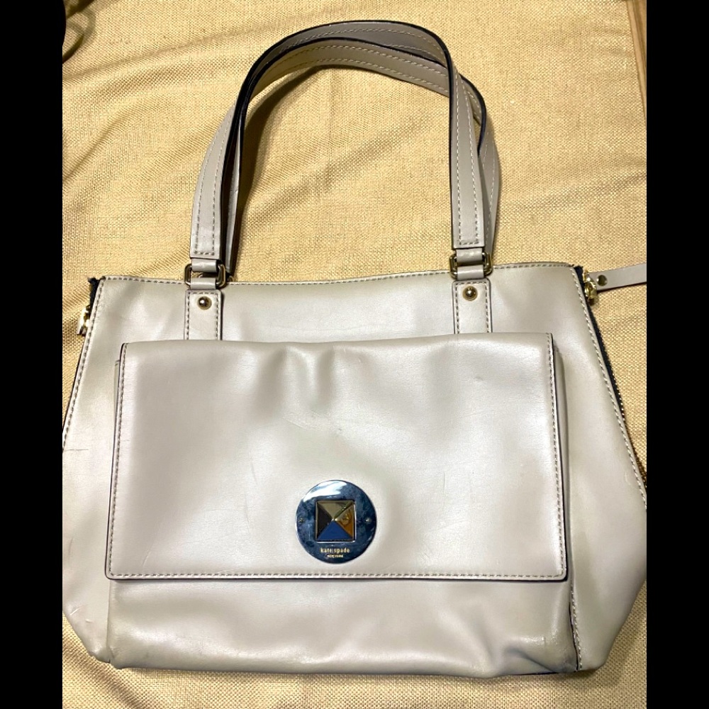 Kate Spade Light Gray Turn Lock Bag